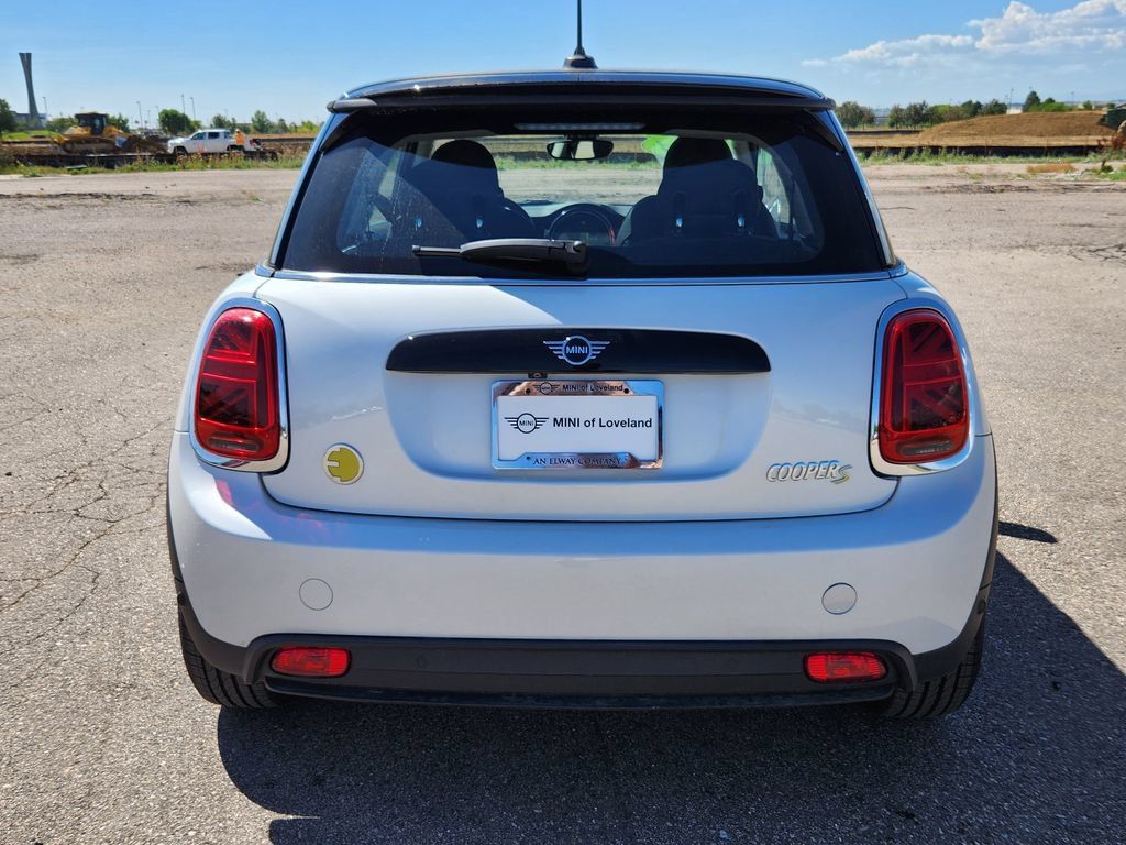 Used 2024 MINI Cooper SE FWD image 12
