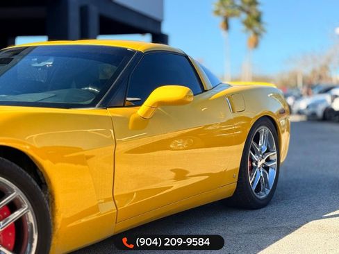 Used 2007 Chevrolet Corvette Coupe image 2