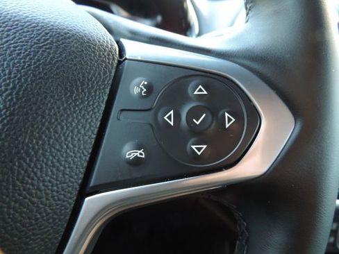 Used 2023 Chevrolet Traverse Premier w/ Redline Edition image 31