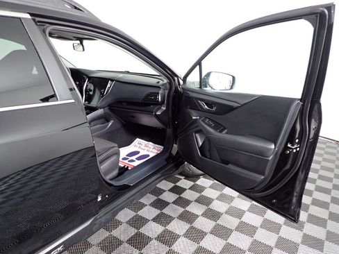 Used 2023 Subaru Outback Premium AWD/4WD image 37
