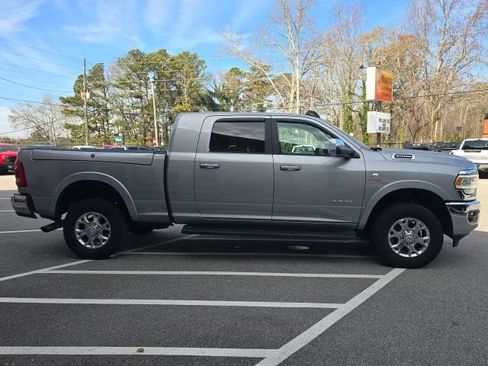 Used 2021 RAM 2500 Laramie w/ Rambox Utility Group image 7