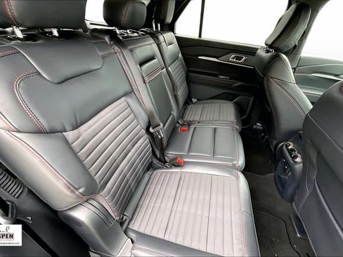 New 2026 Ford Explorer ST-Line RWD image 9