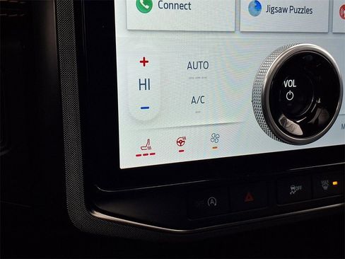 Used 2024 Ford Expedition Max Platinum image 3