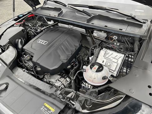 Used 2022 Audi Q5 2.0T Premium Plus w/ Premium Plus Package image 30