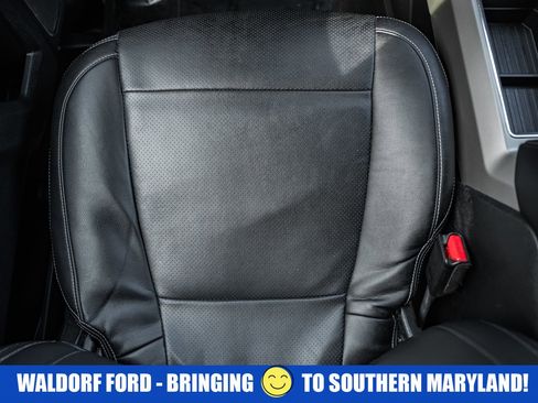 Used 2017 Ford F350 Lariat w/ Chrome Package image 39