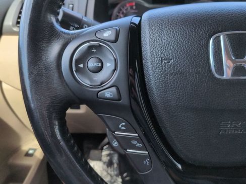 Used 2017 Honda Ridgeline RTL-E image 25