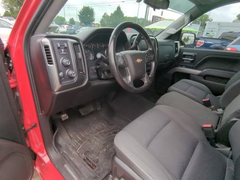 Used 2018 Chevrolet Silverado 1500 LT w/ All Star Edition AWD/4WD image 8