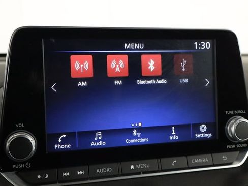 Used 2022 Nissan Sentra SR w/ Trunk Package FWD image 32