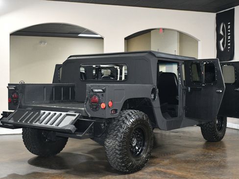 Used 1990 HUMMER H1 image 85