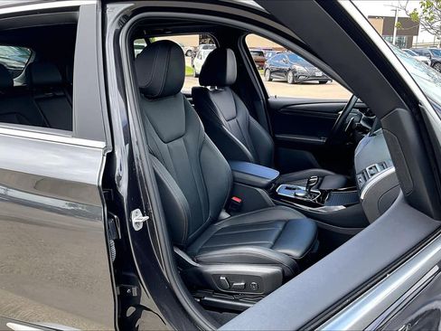 Used 2024 BMW X3 sDrive30i image 8