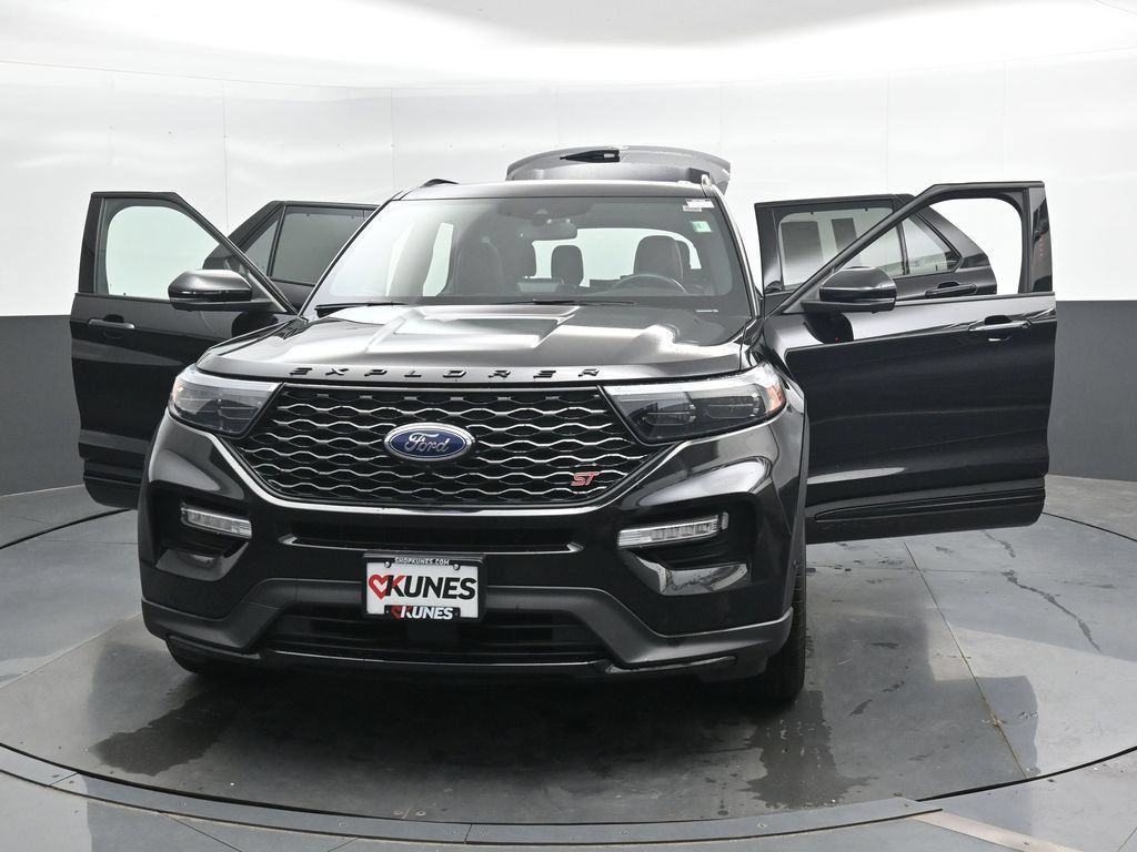 Used 2020 Ford Explorer ST w/ ST Street Pack AWD/4WD image 52
