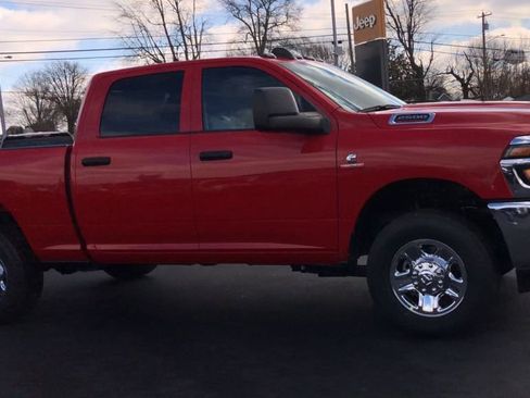 New 2026 RAM 2500 Tradesman w/ Chrome Appearance Group AWD/4WD image 9