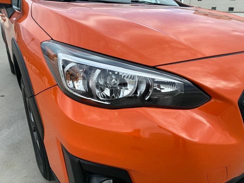 Used 2020 Subaru Crosstrek 2.0i Premium w/ Moonroof Package 2 AWD/4WD image 15
