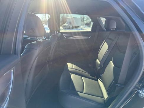 Used 2025 Cadillac XT5 Luxury image 16
