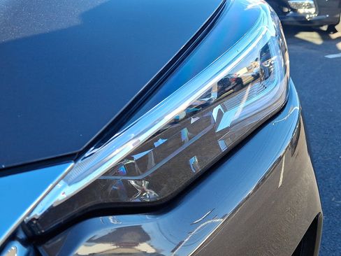 Used 2019 INFINITI QX50 Essential w/ Sensory Package image 9