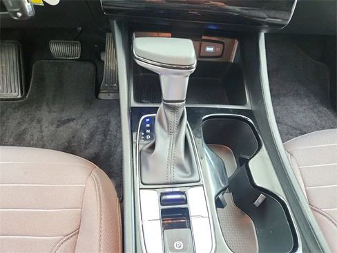 Used 2024 Hyundai Santa Cruz SE image 24