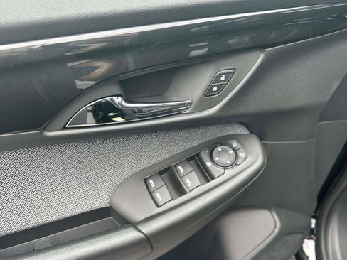 New 2026 Chevrolet TrailBlazer LT w/ Midnight Edition FWD image 17