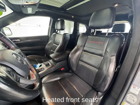 Used 2020 Jeep Grand Cherokee Trailhawk w/ Trailhawk Luxury Group AWD/4WD image 13