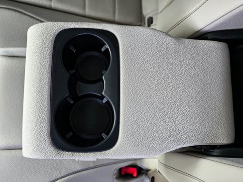 New 2026 Mercedes-Benz GLE 350 4MATIC image 31