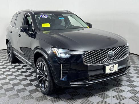 New 2026 Volvo XC90 B6 Plus w/ Protection Package Premier AWD/4WD image 3
