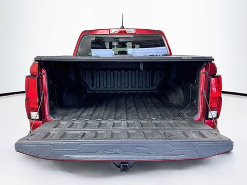 Used 2023 Chevrolet Colorado LT w/ LT Convenience Package II RWD image 26
