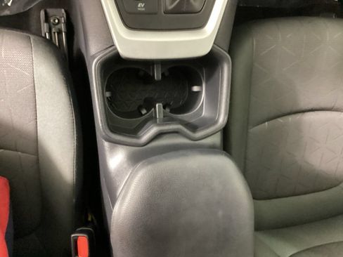 Used 2023 Toyota RAV4 XLE AWD/4WD image 20