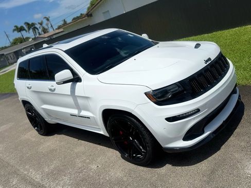 Used 2015 Jeep Grand Cherokee SRT w/ Quick Order Package 26J image 2