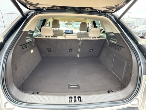 Used 2021 Lincoln Nautilus Standard image 12