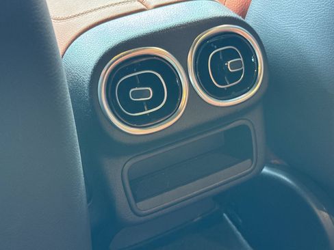 Certified 2026 Mercedes-Benz GLC 300 4MATIC image 14
