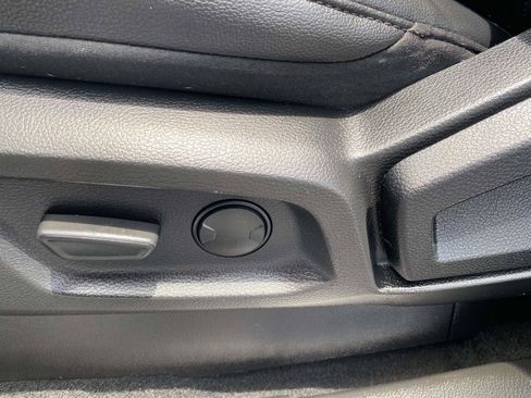 Certified 2019 Ford Ranger Lariat w/ Equipment Group 501A Mid AWD/4WD image 16