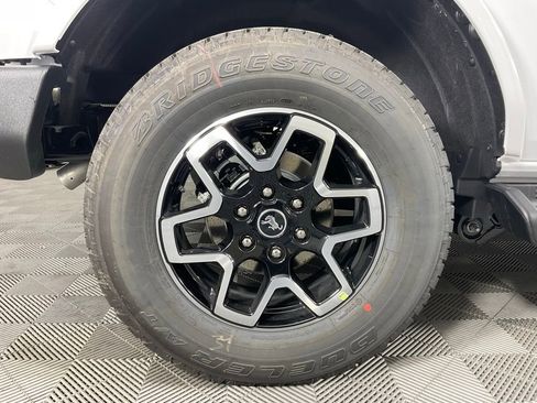 New 2026 Ford Bronco Outer Banks AWD/4WD image 10