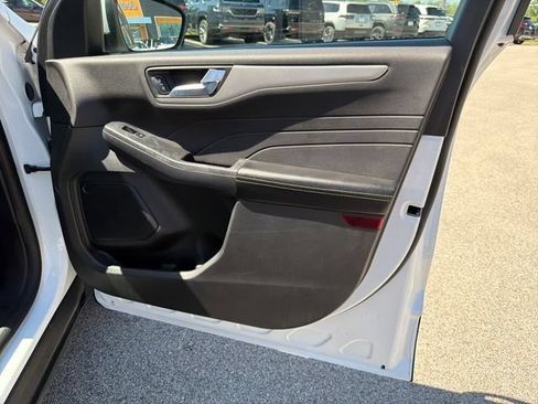 Used 2022 Ford Escape SEL AWD/4WD image 35