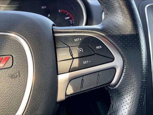 Used 2020 Dodge Durango SXT image 18