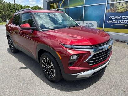 Used 2024 Chevrolet TrailBlazer LT w/ Convenience Package