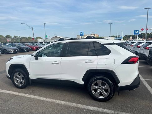 Used 2023 Toyota RAV4 XLE w/ Convenience Package AWD/4WD image 4