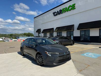 Used 2024 Toyota Corolla LE w/ LE Convenience Package
