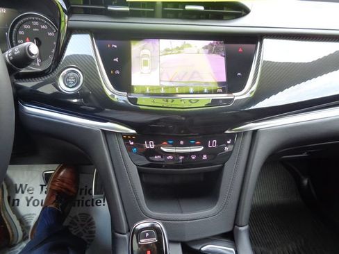 Used 2020 Cadillac XT6 Sport AWD/4WD image 16