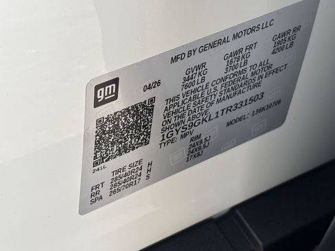 New 2026 Cadillac Escalade Platinum Sport AWD/4WD image 19
