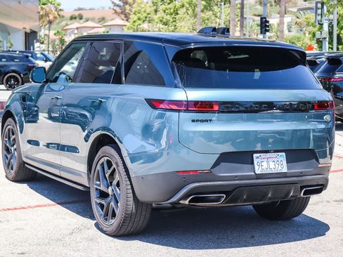 Used 2023 Land Rover Range Rover Sport SE AWD/4WD image 6