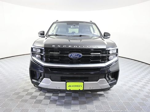 Used 2025 Ford Expedition Max Platinum AWD/4WD image 10