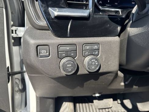 Used 2025 Chevrolet Silverado 2500 LT w/ Safety Package AWD/4WD image 34