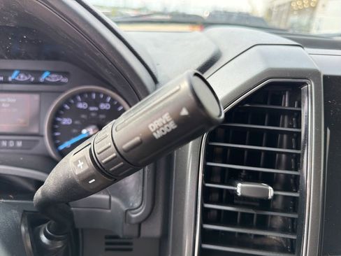 Used 2022 Ford F450 XLT AWD/4WD image 33