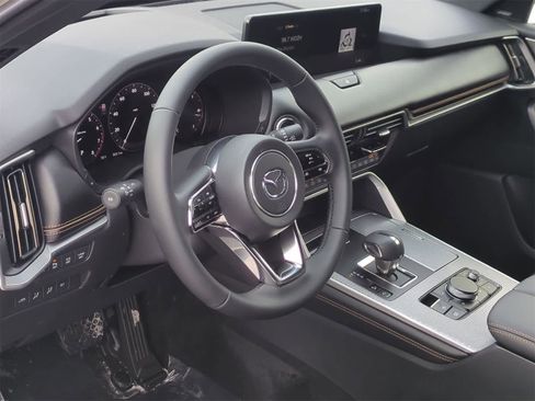 New 2026 MAZDA CX-70 3.3 Turbo w/ Premium Plus Pkg image 2