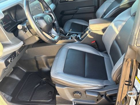 Used 2024 Ford Bronco Big Bend image 29