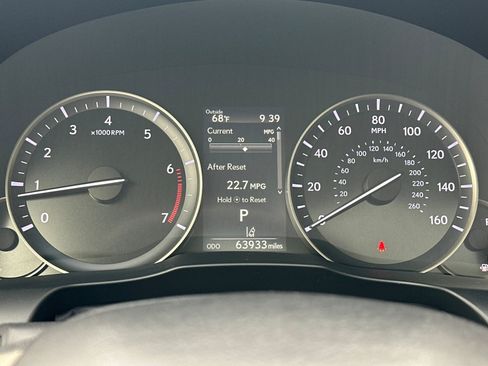 Used 2016 Lexus ES 350 w/ Luxury Package w/Wood Trim FWD image 21