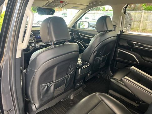 Used 2024 Kia Telluride S AWD/4WD image 9