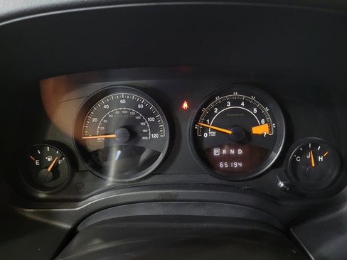 Used 2017 Jeep Patriot Latitude FWD image 23