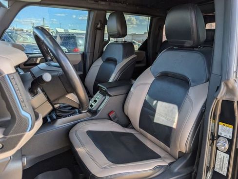 Used 2022 Ford Bronco Wildtrak image 23