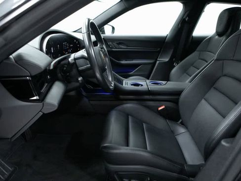 Certified 2022 Porsche Taycan 4 Cross Turismo image 20