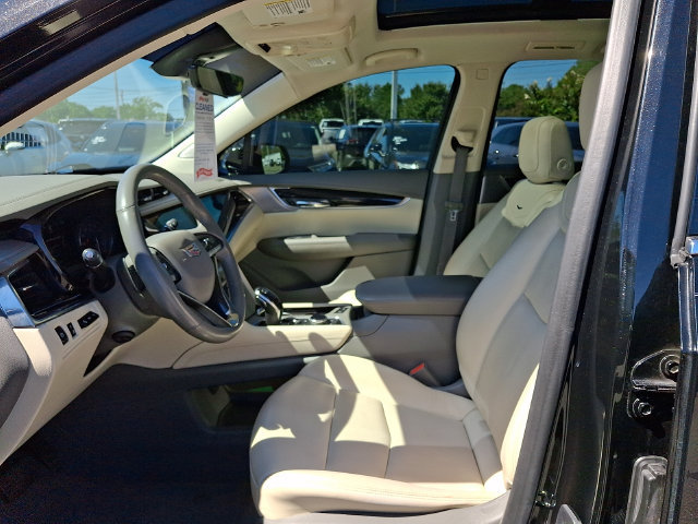 Used 2021 Cadillac XT6 Premium Luxury FWD image 13